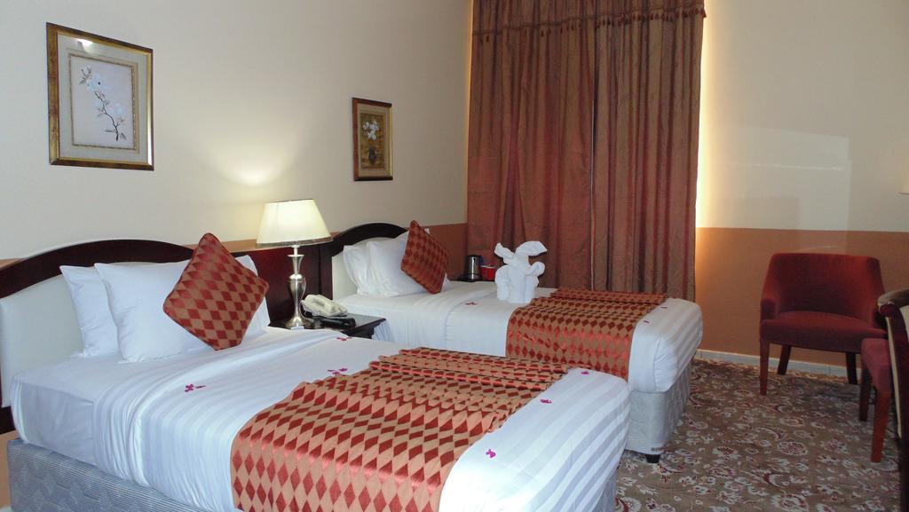 City Hotel Ras al-Khaimah Exterior foto